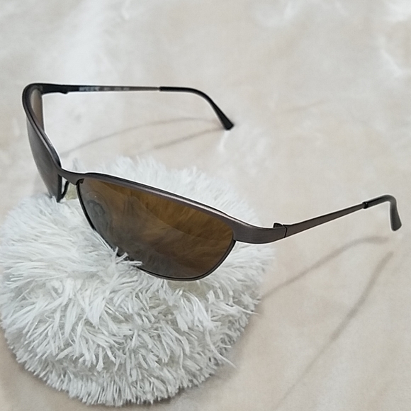 West Sunglasses - Picture 2 of 8